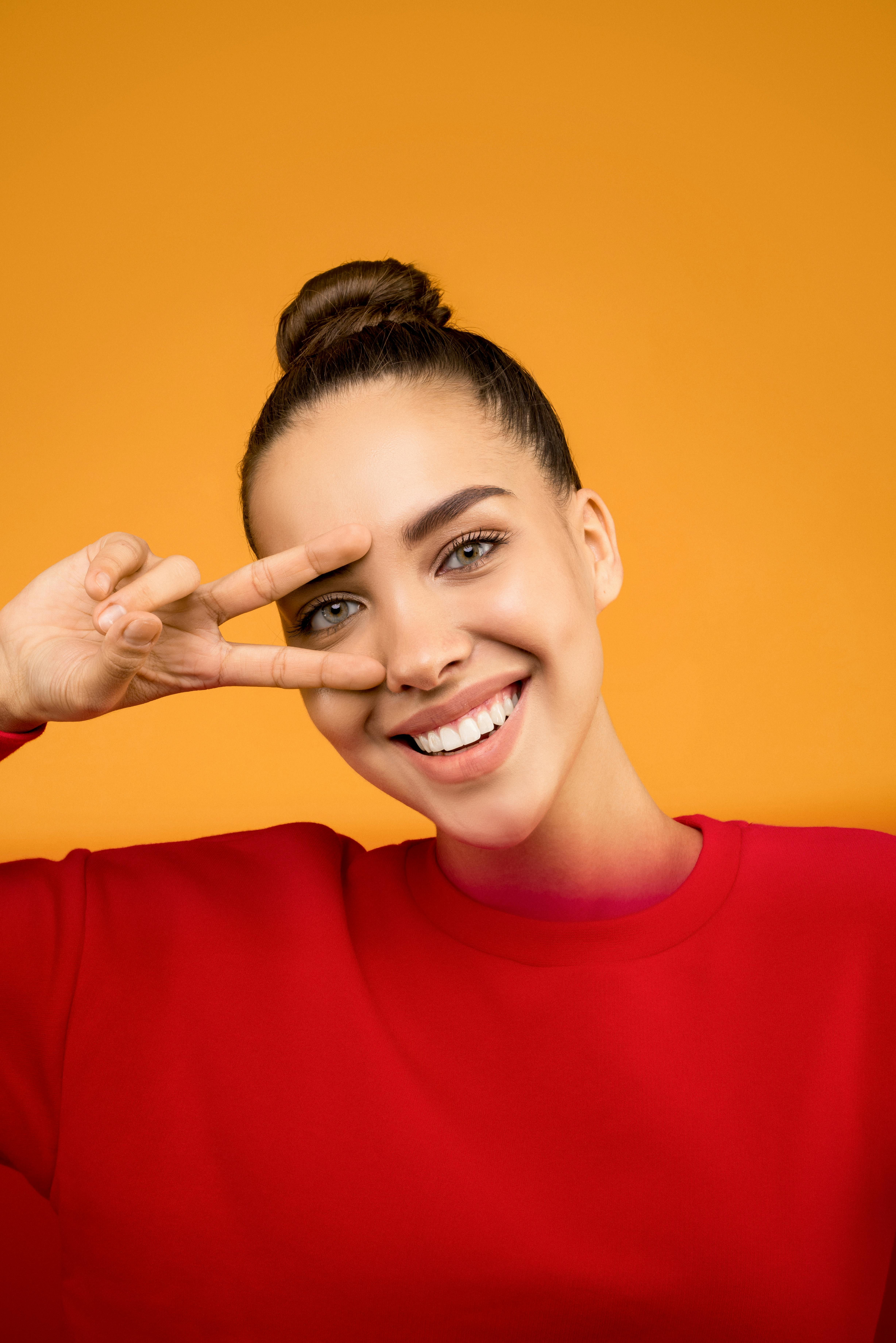 声音与配乐：声音设计与沉浸感构建